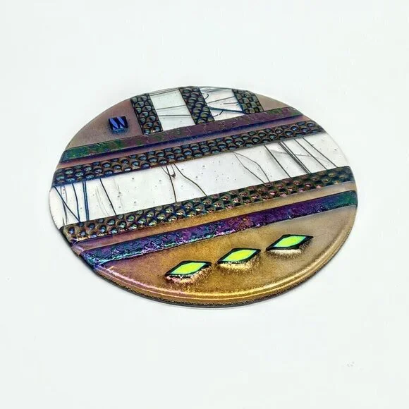 Dichroic Iridescent 8-Inch Round Glass Trivet